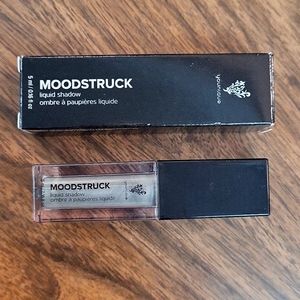 Younique Moonstruck liquid shadow